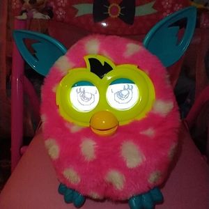 Hot pink furby boom ❤️ works but mute